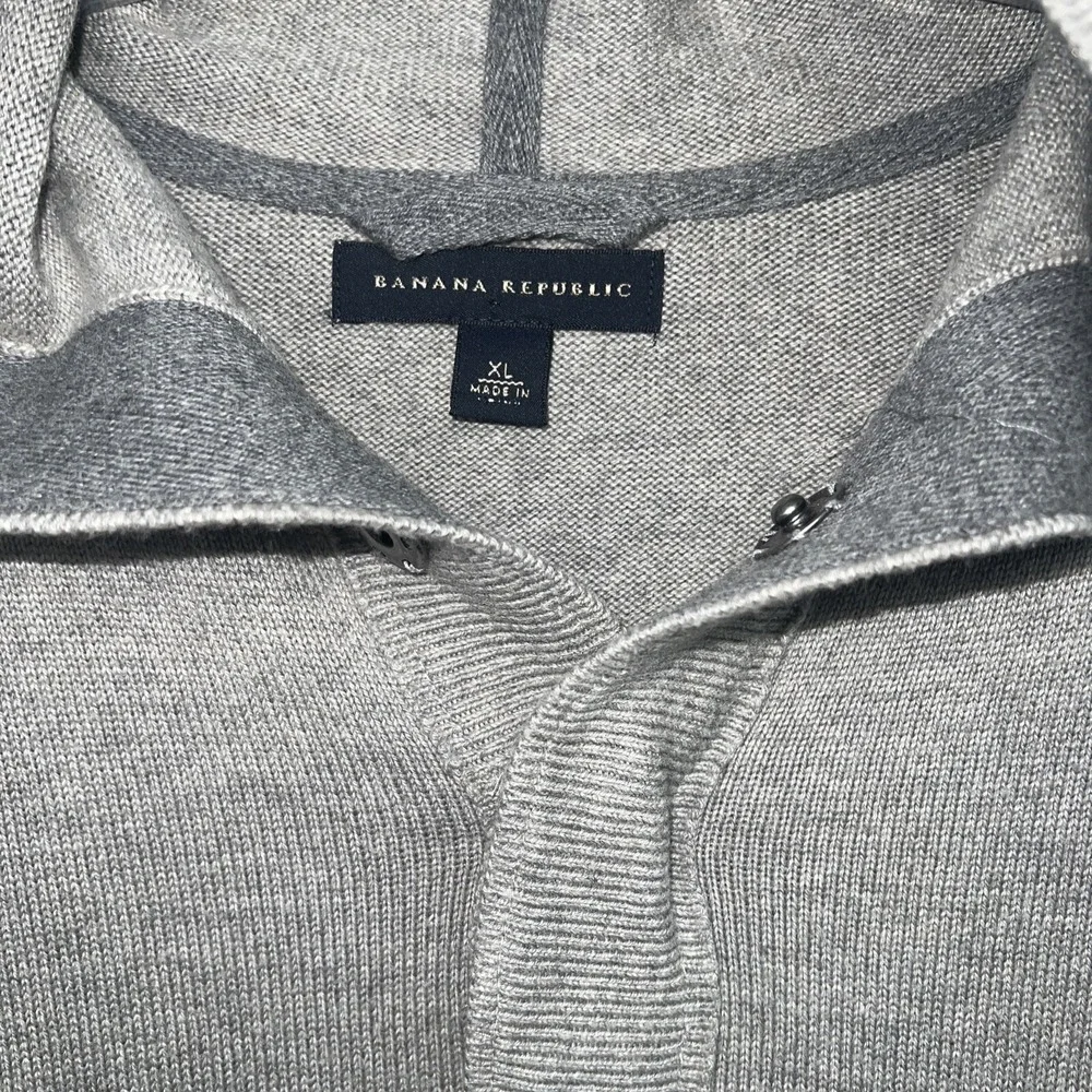 Banana Republic Hood Henley Mens XL Gray Pima Wool Blend Kangaroo Pocket Sweater